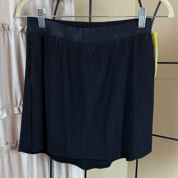all in motion Other - All in Motion Dark Pleated Mini Skort